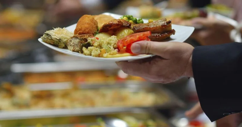 Kafe ve restoranlarda yeni dönem başlıyor! Vatandaş artık ne yediğini bilecek