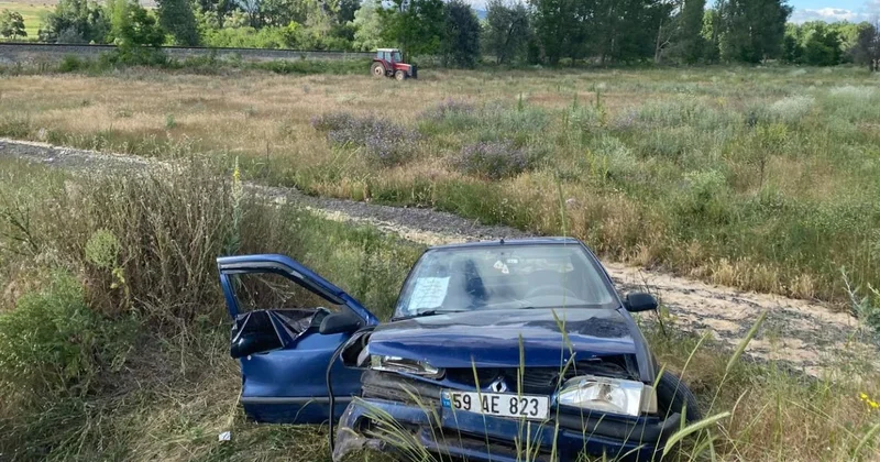 Tokat ta cenazeden dönenleri taşıyan otomobil devrildi: 1 ölü, 1 yaralı