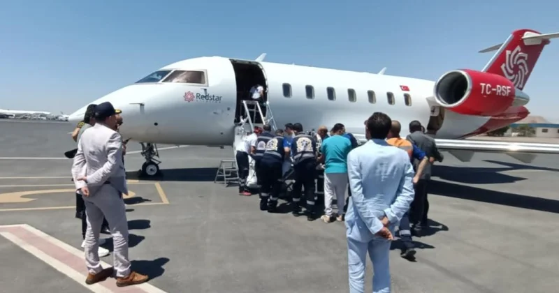 Mısır da trafik kazası geçiren 3 Türk vatandaşı Türkiye ye getirildi