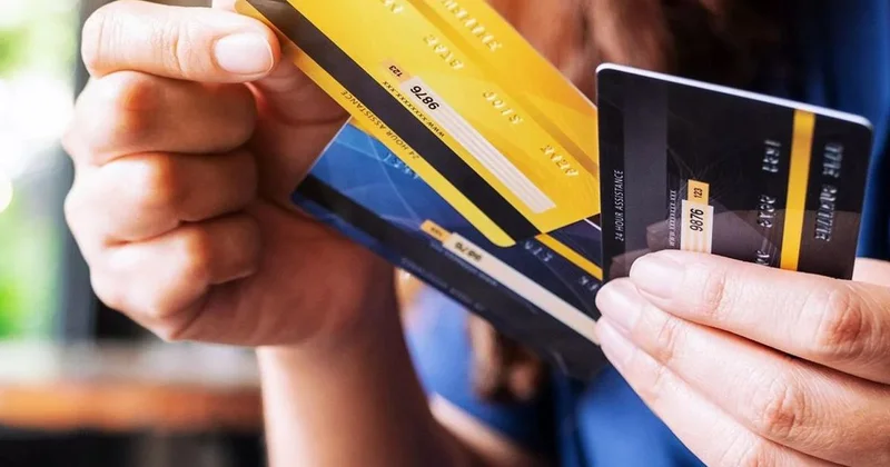 Visa, 2 Bin 600 Pozisyonu Kaldırıyor