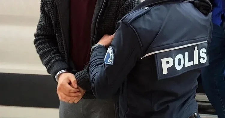 Kırmızı bültenle aranan 27 ve ulusal seviyede aranan 38 şüpheli Türkiye ye iade edildi