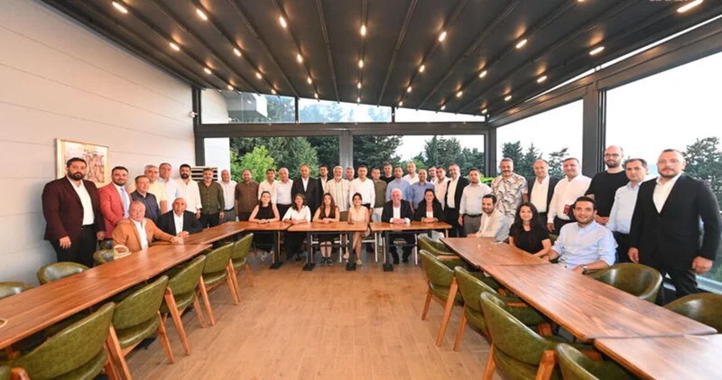 CHP İstanbul il yönetiminden istifalar geldi Son dakika haberleri