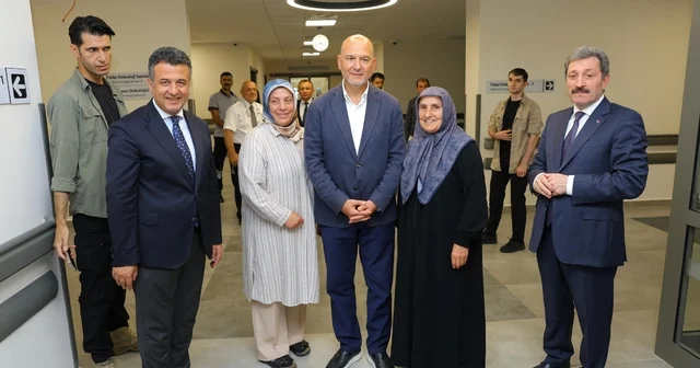 Süleyman Soylu, Samsun Şehir Hastanesi nde hastaları ziyaret etti Samsun Haberleri Habertürk Yerel Haberler