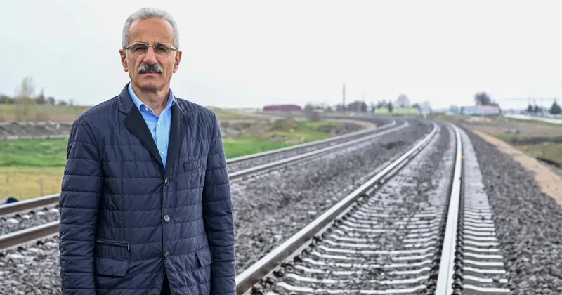 Bakan Uraloğlu duyurdu: Hızlı trene bir adım daha! Osmaneli Bursa hattında test süreci başlıyor
