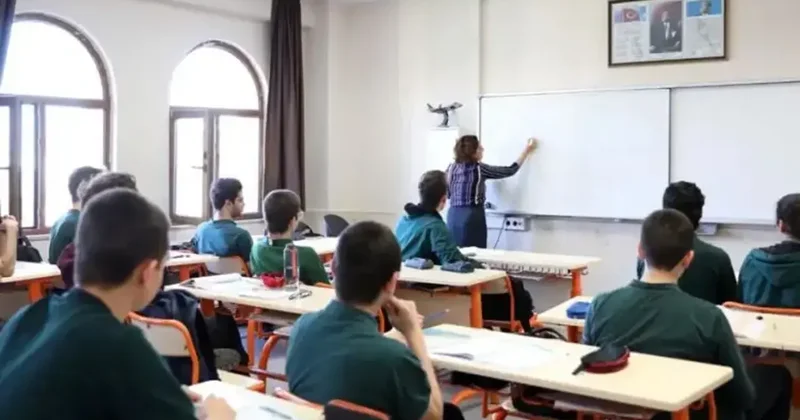 MEB den okullarda yeni kurallar! Resmi Gazete de yayımlandı! Tüm sistem değişti