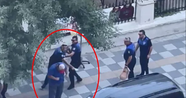 Engelli pamuk şeker satıcısına şiddet uygulayan zabıta görevden uzaklaştırıldı Afyonkarahisar Haberleri Habertürk Yerel Haberler