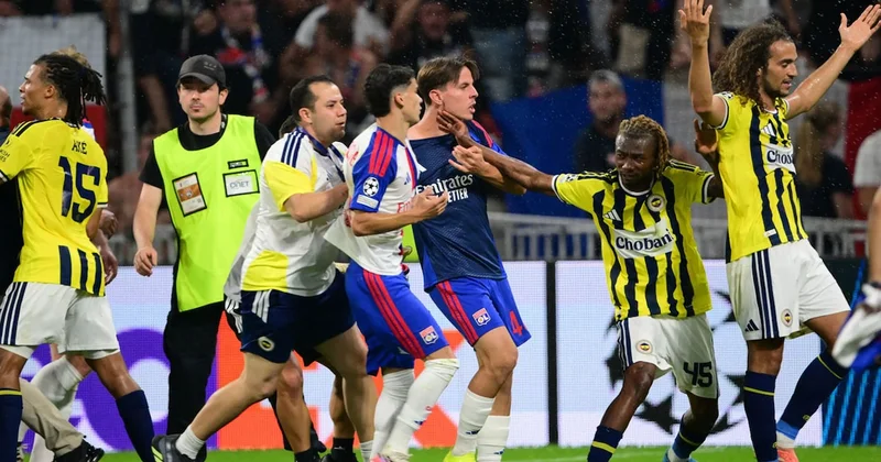 Şampiyonlar Ligi nde lokum gibi kura çeken Fenerbahçe ye kötü haber Sözcü Gazetesi