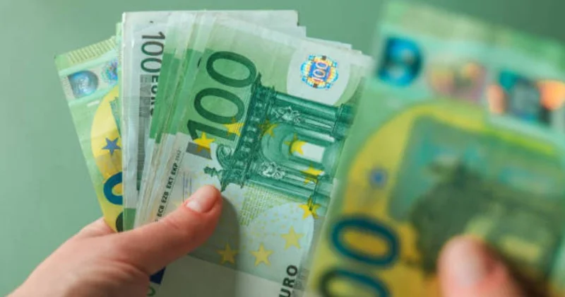 Euro ya geçen komşu ülkenin asgari ücret zammı ülkeyi karıştırdı Sözcü Gazetesi