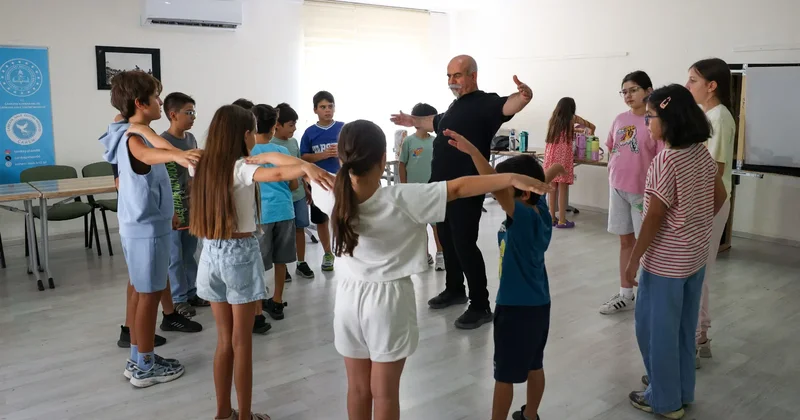 Çankaya’da çocuklar Karagöz’ü uygulamalı öğreniyor