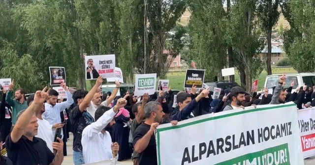 Kuytul taraftarları Erzurum da cezaevi önünde izinsiz gösteri yaptı Erzurum Haberleri Habertürk Yerel Haberler