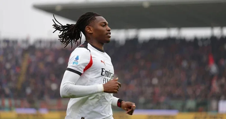 Rafael Leao, Galatasaray ı seçti! Transferin detayları belli oldu