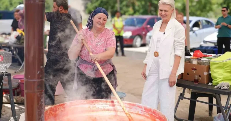 Salça kazanları kaynamaya başladı