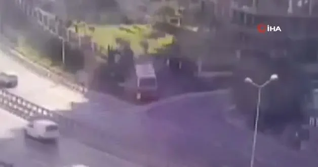 İETT otobüsünün kaza anı ortaya çıktı!