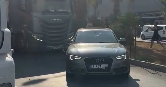 Tartıştığı sürücünün otomobiline TIR ile çarptı Mersin Haberleri Habertürk Yerel Haberler