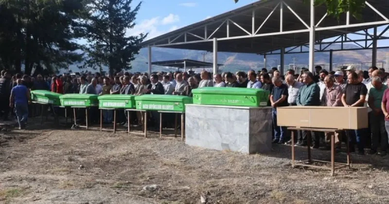 Kazada ölen 7 kişi toprağa verildi