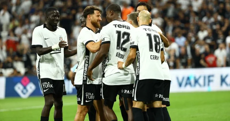 Beşiktaş ı zorlu fikstür bekliyor: 29 günde 8 kritik maç!