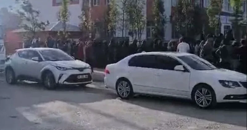 Van da korku dolu dakikalar! Kız öğrenci okula pompalı tüfekle geldi Sözcü Gazetesi