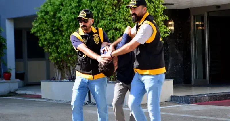 317 suçtan aranan firari hükümlü, saklandığı apartman dairesinde yakalandı