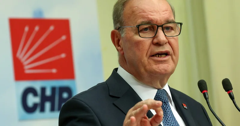 Faik Öztrak, Kılıçdaroğlu kararının ardından Sosyal Demokrasi Derneği üyeliğini bıraktı