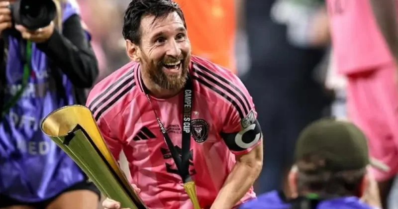 Zirveye bir adım daha yaklaştı! Messi gözünü yeni bir rekora dikti