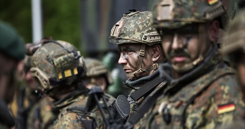 Politico: Almanya, ordusunu genişletmek için 377 milyar avroluk plan hazırlıyor
