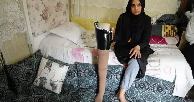 Antalya haberleri Depremde bacağını kaybeden kadın kocası tarafından terk edildiğini iddia etti 28 Ekim 2025