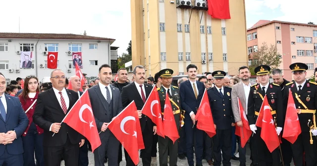 Vezirköprü de Cumhuriyet Yürüyüşü düzenlendi Samsun Haberleri