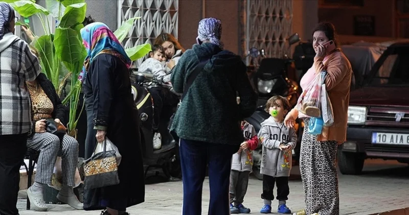 BALIKESİR DE OKULLAR TATİL Mİ? Valilik duyurdu: 28 Ekim Salı Balıkesir de okul var mı, ders işlenecek mi?
