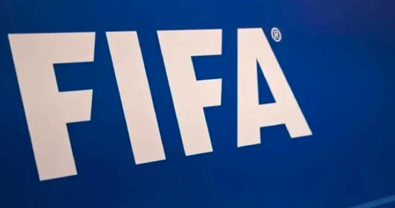 FIFA kayıtsız kalamadı: Cezayı kesti