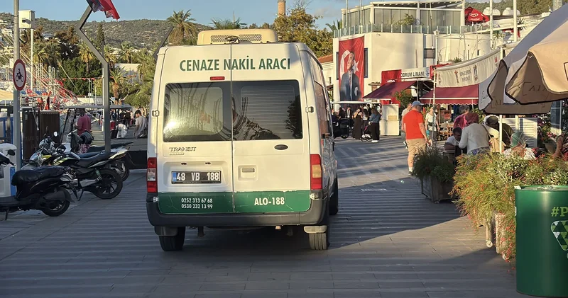 Ekipleri harekete geçiren olay! Deniz yüzeyinde erkek çocuk cesedi ortaya çıktı