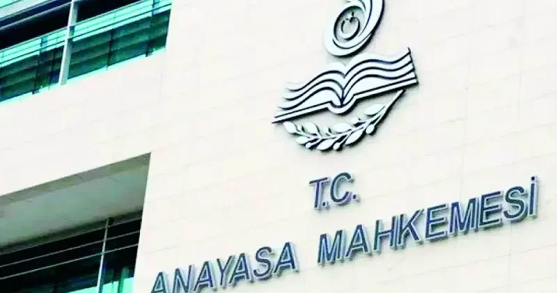 Yargısız işten çıkarma AYM den döndü Yerel Gündem Haberleri