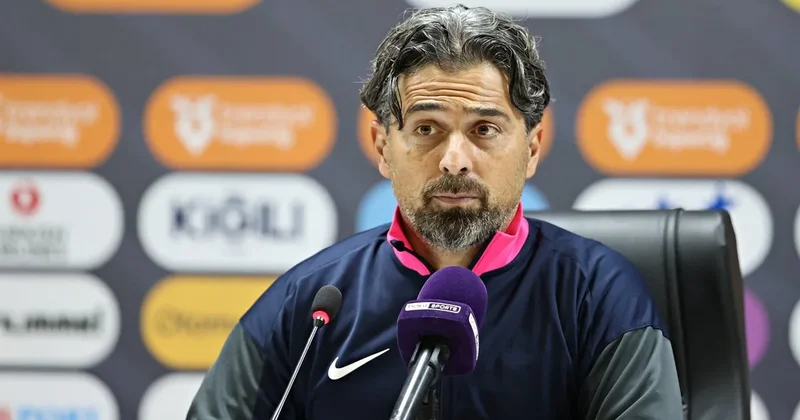 İlhan Palut: Aldığımız 1 puan gösterdiğimiz performansa göre kötü değil