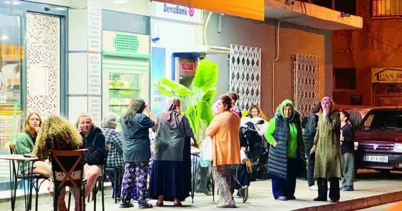 6.1 lik korku: Ege ve Marmara sallandı Yerel Gündem Haberleri