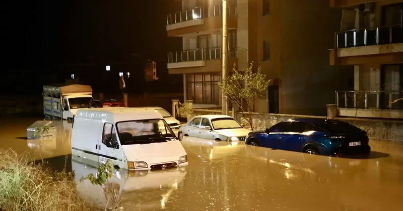 Bergama da Kuvvetli Yağış Sel Felaketi Yarattı