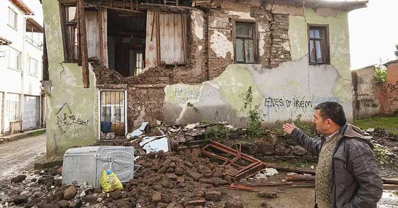 Balıkesir deki depremin yaraları sarılıyor! AFAD duyurdu: Afet bölgesine dev ödenek
