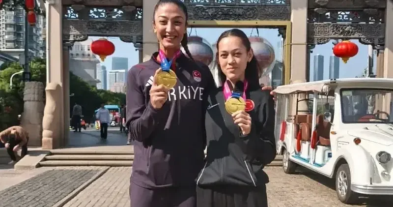 Dünya şampiyonu tekvandocuların yeni hedefi olimpiyat madalyası Spor Haberleri