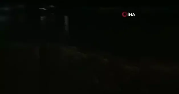 Arnavutköy’de deprem öncesinde deniz çekildi