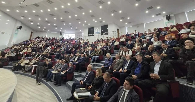 Kütahya da okul müdürlerine İyilikte Yarışan Sınıflar Projesi tanıtıldı Kütahya Haberleri