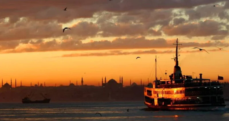 AKOM tarih verdi: İstanbul da yağışlı hava yerini pastırma sıcaklarına bırakıyor!