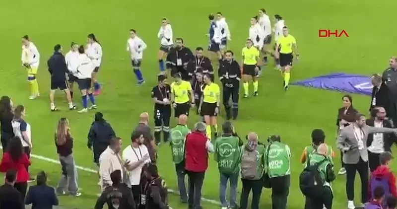 A Milli Kadın Futbol Takımı nın Kosova maçı öncesi orta hakem Diakow baygınlık geçirdi