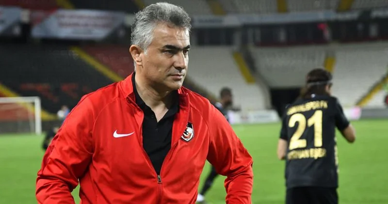 Mehmet Altıparmak imzayı attı