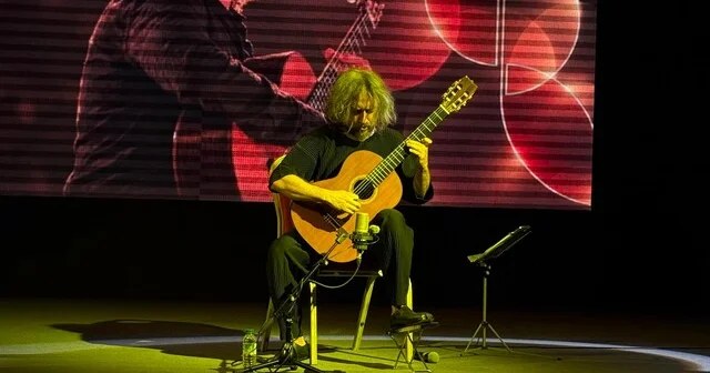 Bursa da gitarist Christian Lavernier konser verdi Bursa Haberleri Habertürk Yerel Haberler