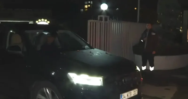 İsmail Kartal trafik kazası geçirdi!