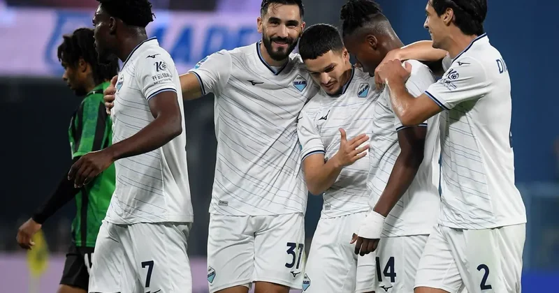 Maçta 8 gol, 1 kırmızı kart, 2 kaçan penaltı! Rakibe acımadılar