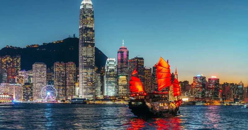 Hong Kong, kuş gribi salgını nedeniyle Danimarka ve ABD den kanatlı ithalatını durdurdu