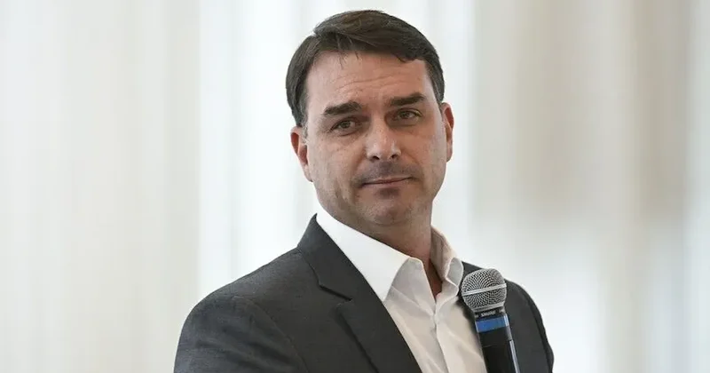 Flávio Bolsonaro seçimi kaybetti, ABD ye kaçtı iddiası Sözcü Gazetesi
