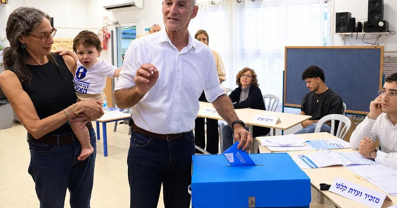 İsrail de Netanyahu yu devirmek için Arap partileriyle koalisyon çağrısı