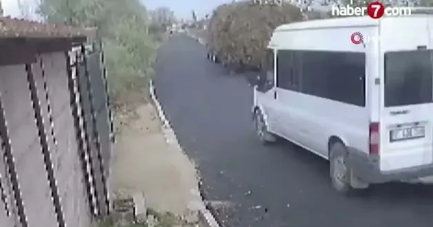Niğde de sollama yaparken şarampole devrilen motosikletli ağır yaralandı