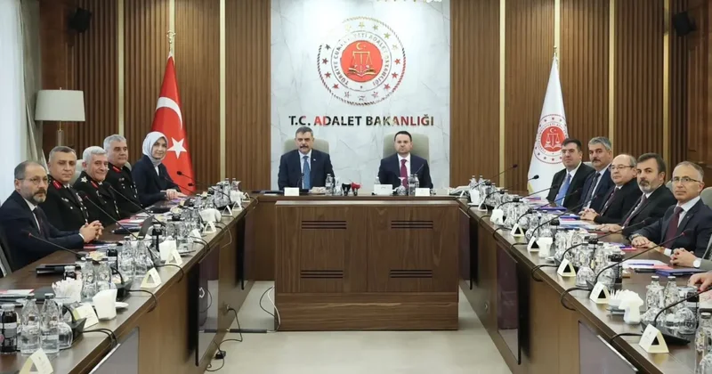 Bakan Gürlek ve Bakan Çiftçi den siber güvenlik toplantısı