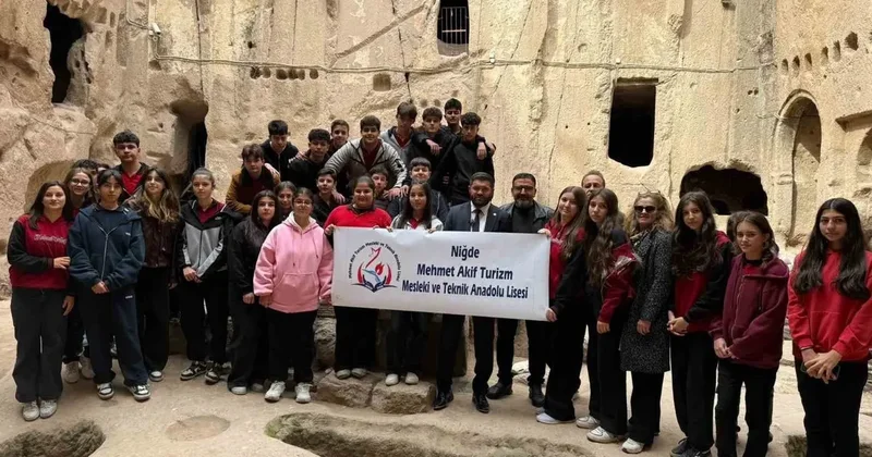 Sınıfa dönüşen tarihi manastır öğrencileri ağırladı